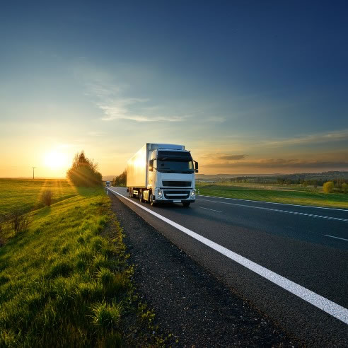 Fatores-chave no gerenciamento do transporte de cargas pesadas e sensíveis